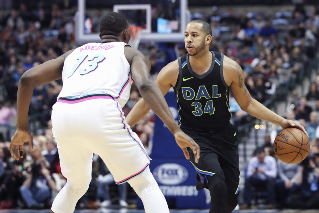 The “invaluable” trait Devin Harris brings to the Nuggets