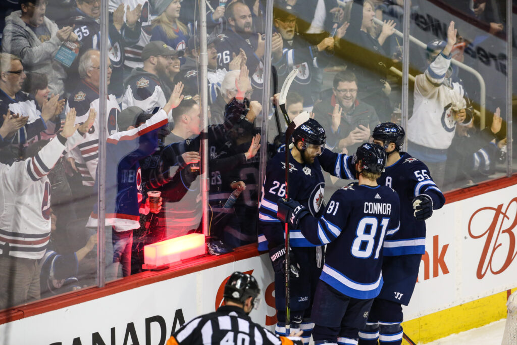 Avs-Jets Grades: Failure to launch