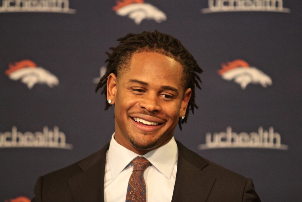 Todd Davis explains what Case Keenum signing means for Broncos’ defense