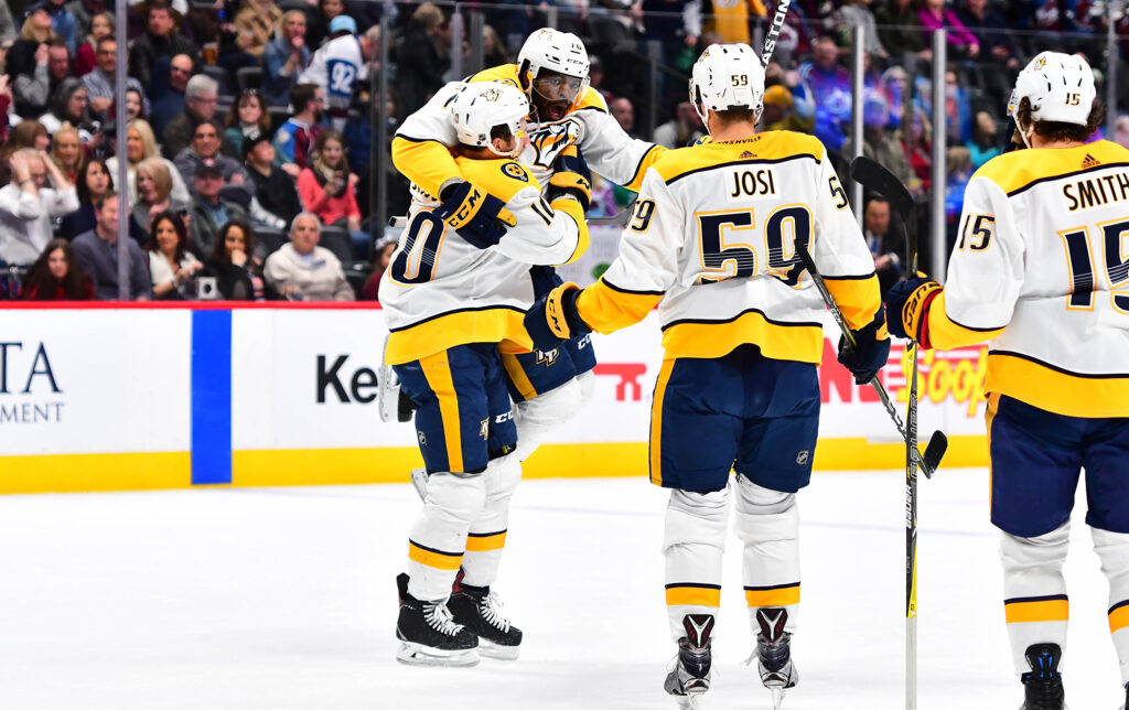 Avalanche lose tenth consecutive against Nashville in 4-2 loss