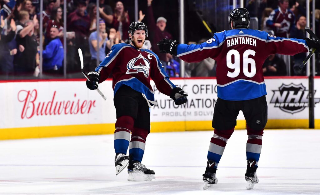 Avs-Golden Knights player grades: Landeskog comes through