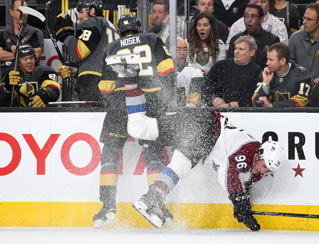 Avalanche melt under third period pressure in 4-1 loss to Vegas