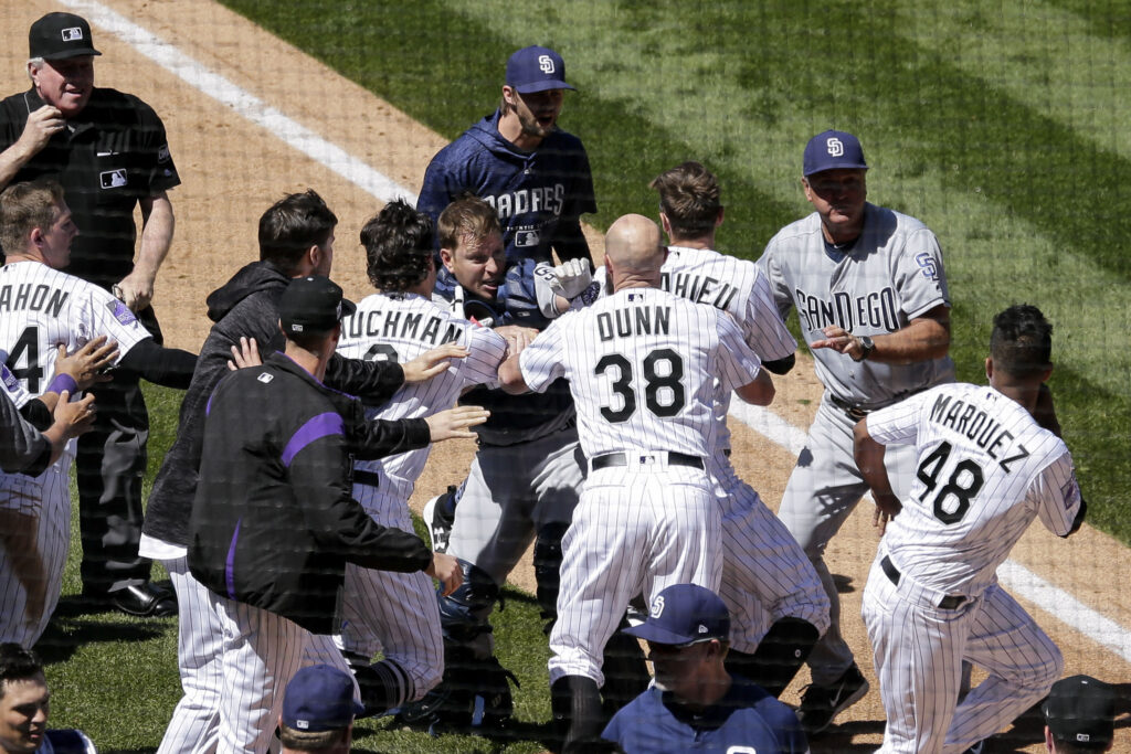 Brawl breaks out between Rockies and Padres