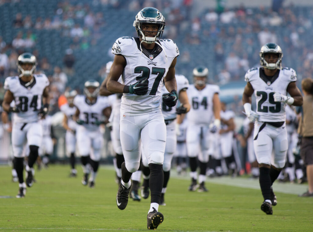 Broncos claim cornerback off waivers