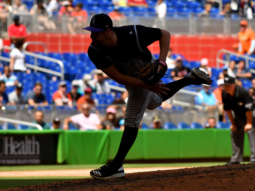 Bud Black on how Bryan Shaw can rediscover his trademark pitch