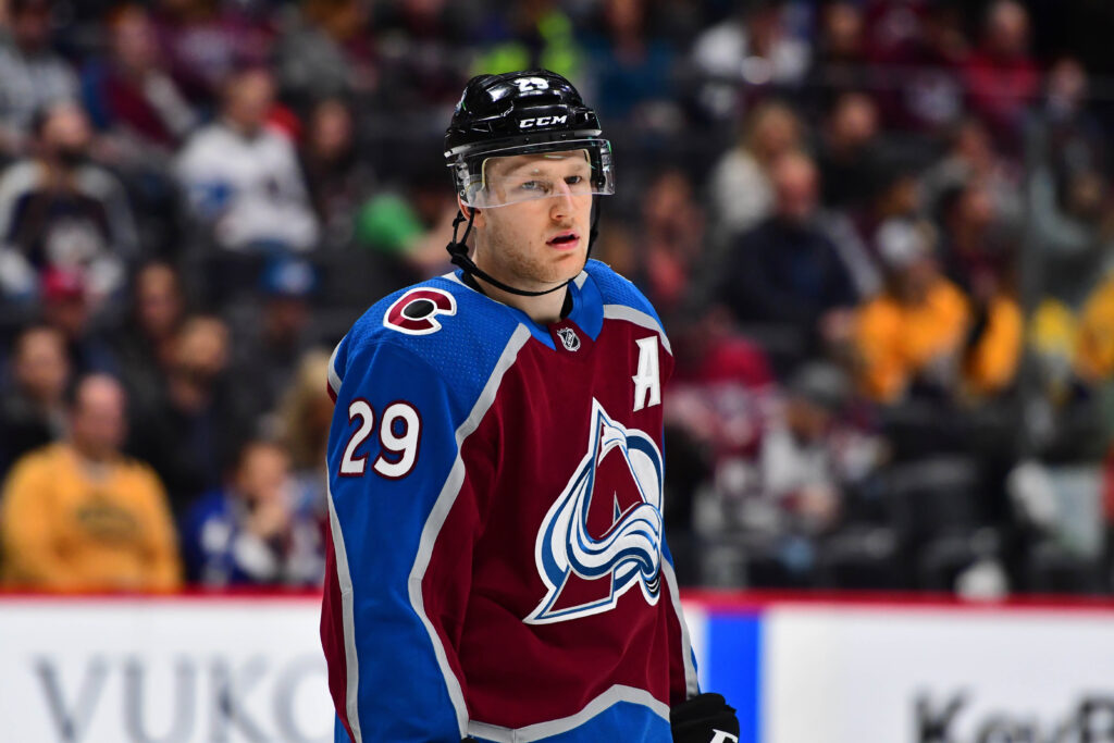 Avalanche comes up empty on award night
