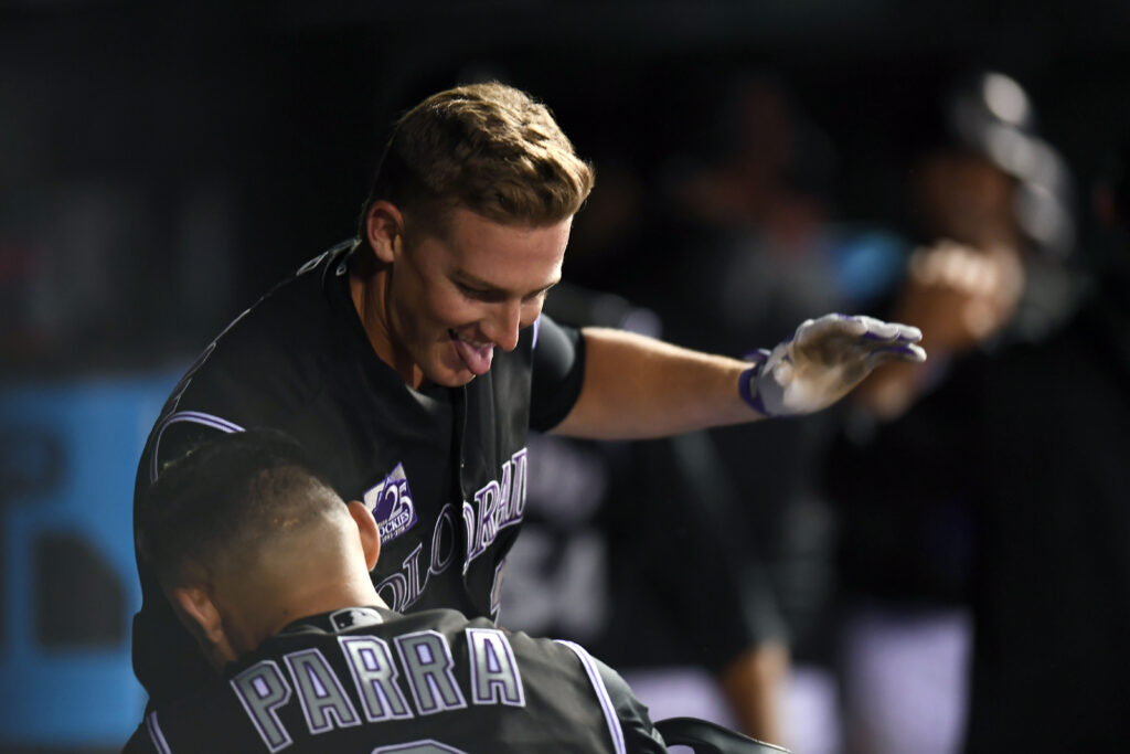 Rockies outslug Mets for second straight home win