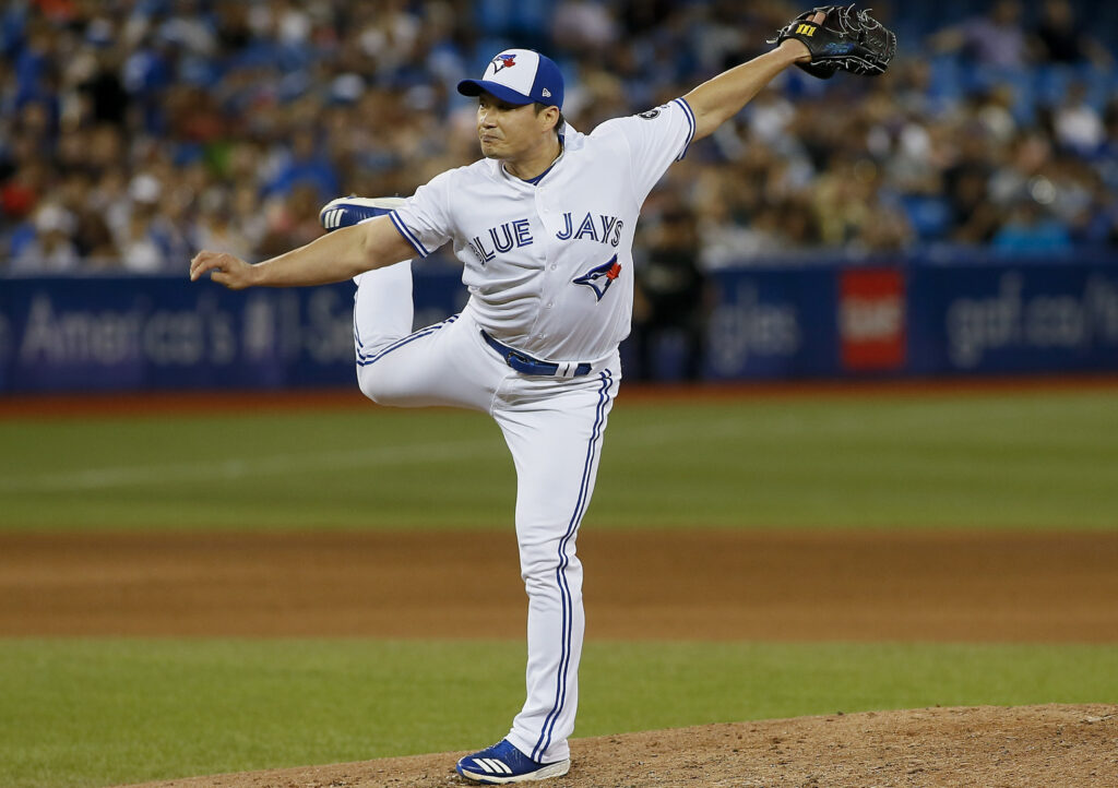 Colorado Rockies acquire elite reliever in trade