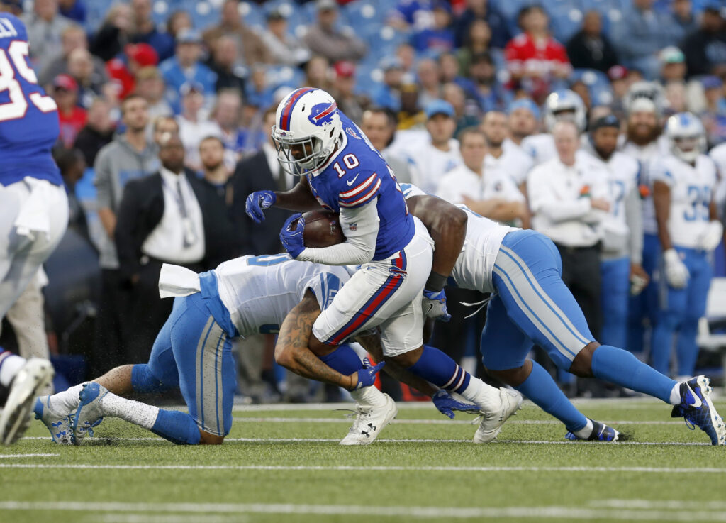 Broncos sign veteran wide receiver to fill out camp roster