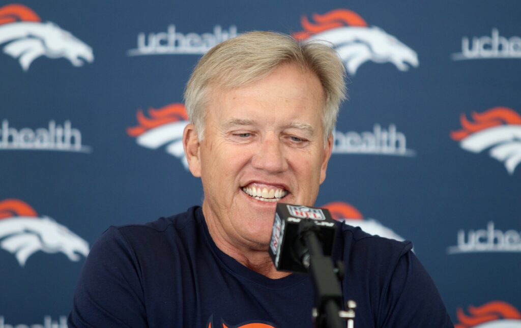 John Elway lays down lofty expectations on the eve of Broncos’ training camp