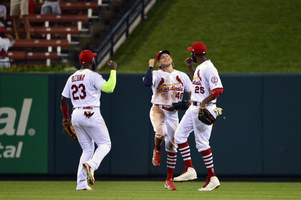 Cards topple Rox with late rally against the bullpen