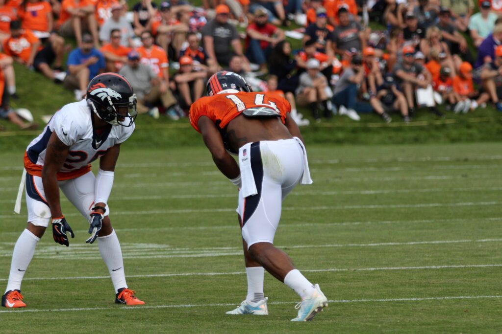 “A huge problem”: Broncos share thoughts on new “Illegal Use of Helmet” penalty