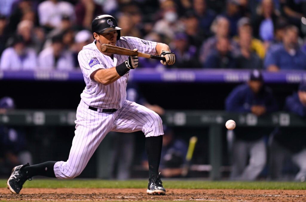 Inside The Rockies Clubhouse: Bud Black and DJ LeMahieu on the bunt