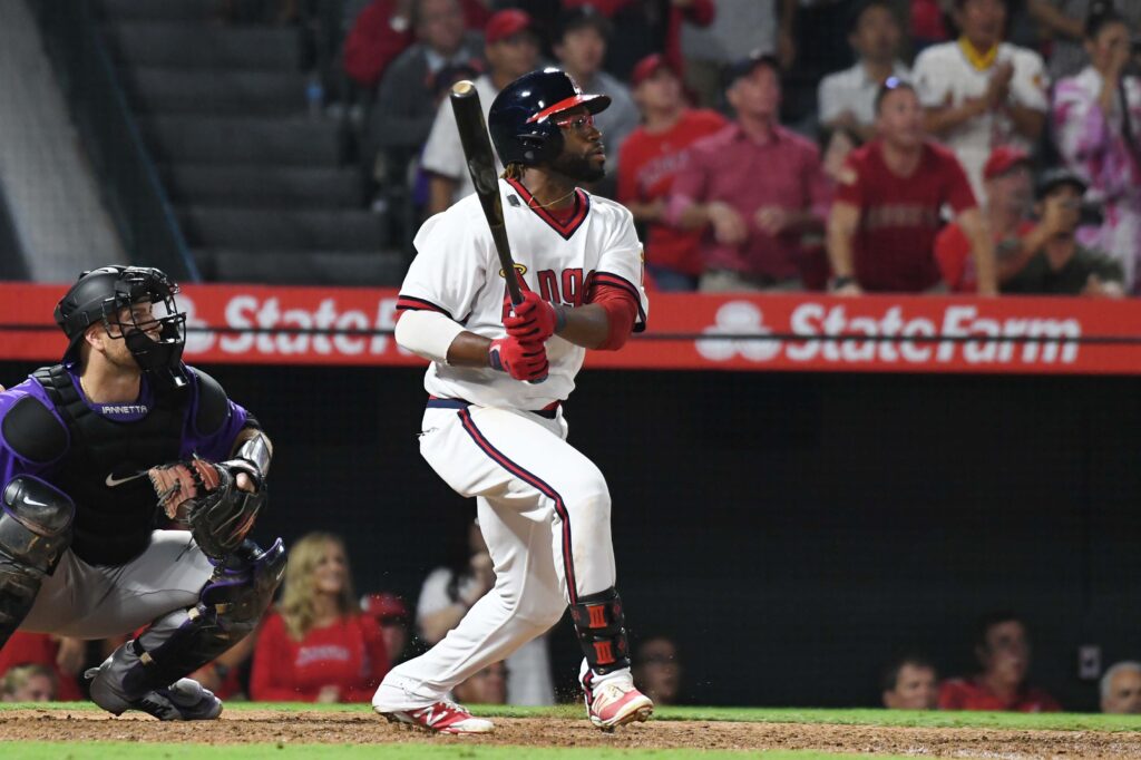 Rockies let one slip away in LA