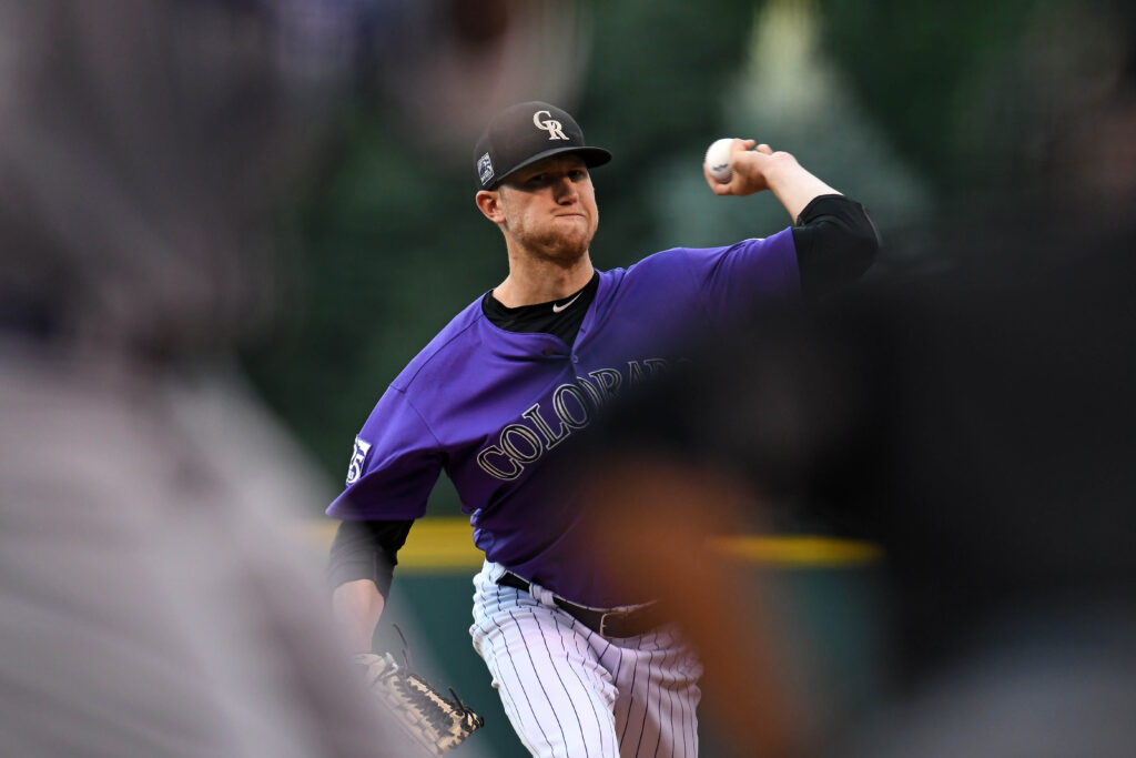 Freeland dominates, Rockies hold onto division lead with win over Dodgers