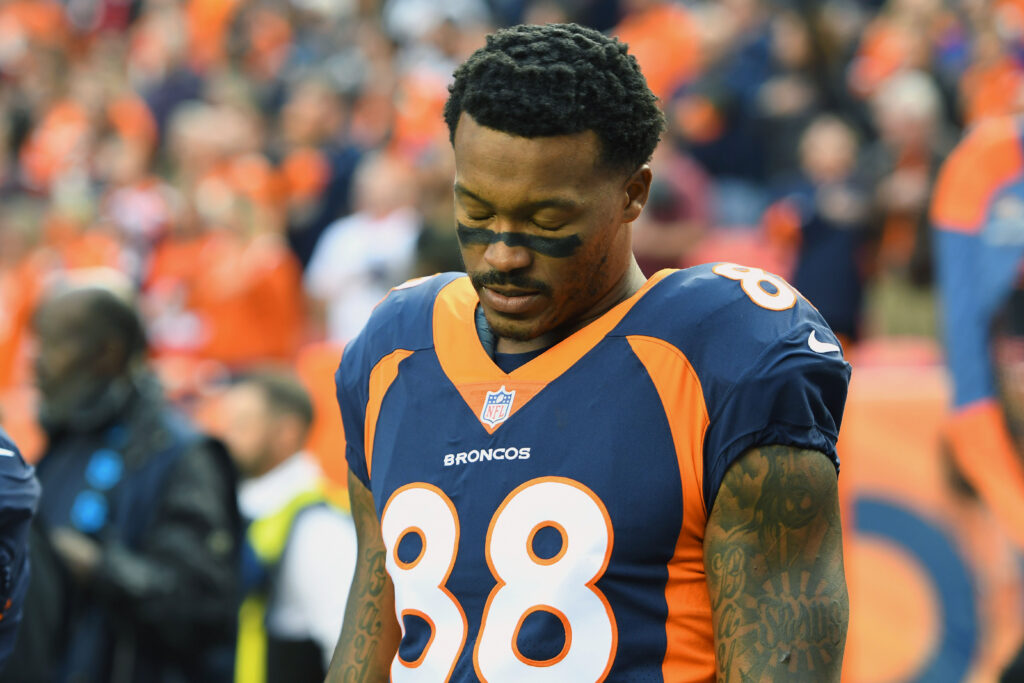 Broncos trade a franchise legend to Texans
