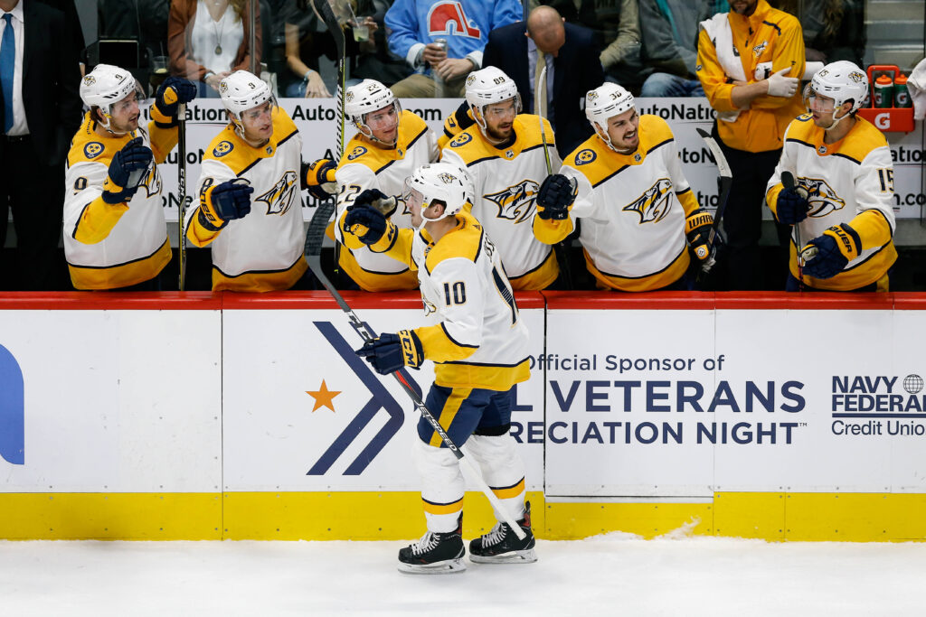 Avs-Predators player grades: A disjointed mess