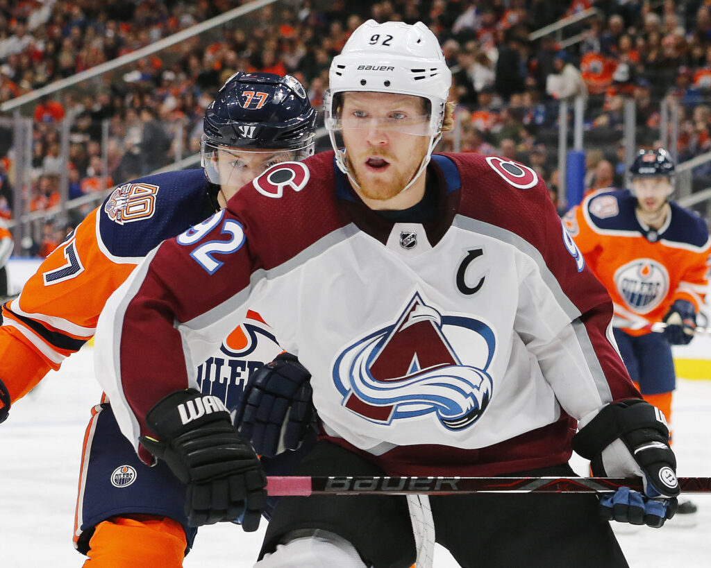 Avs-Oilers player grades: Losing streak ends