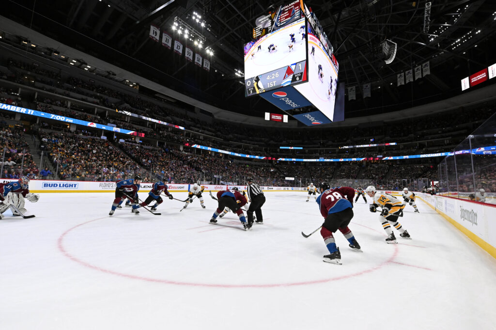 Avs-Penguins player grades: The streak goes on