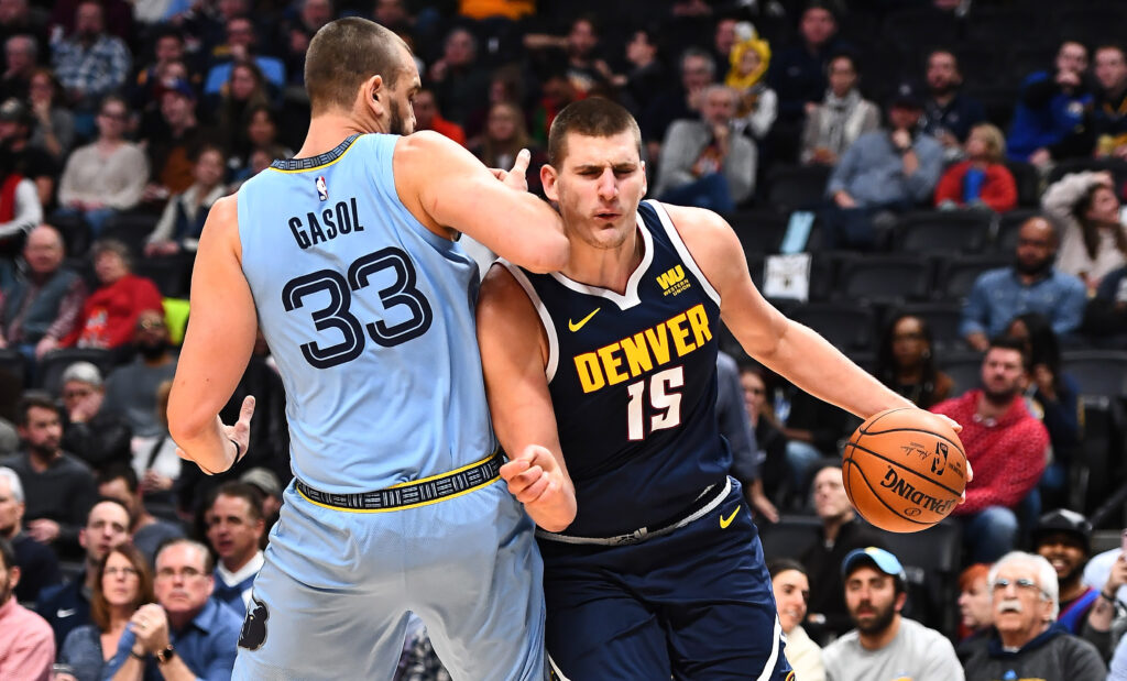 Nikola Jokic leads undermanned Nuggets past Grizzlies