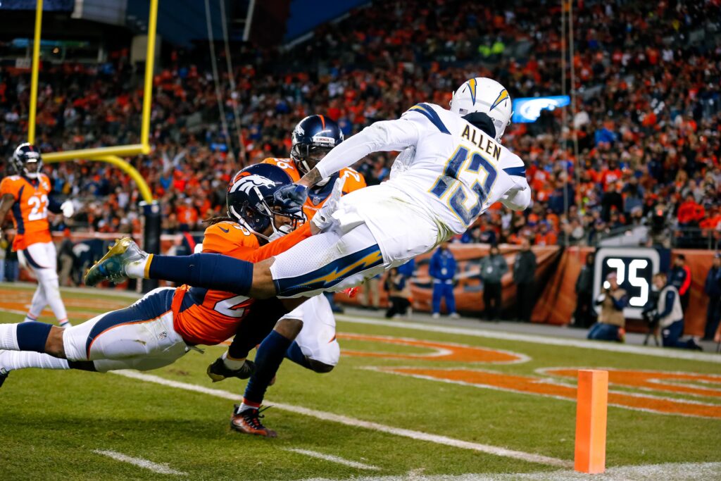 Broncos’ defense battles, offense falls apart in Week 17 to forget