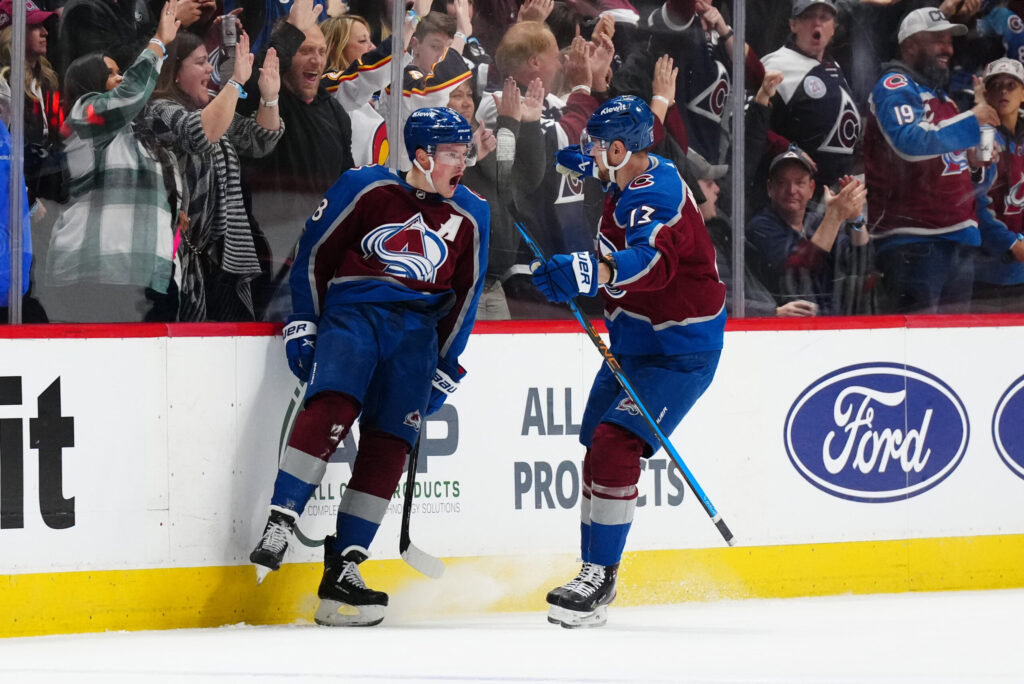 “I thought we were here to play tonight. No question.” Avs weather the storm and dominate third period in 5-2 win