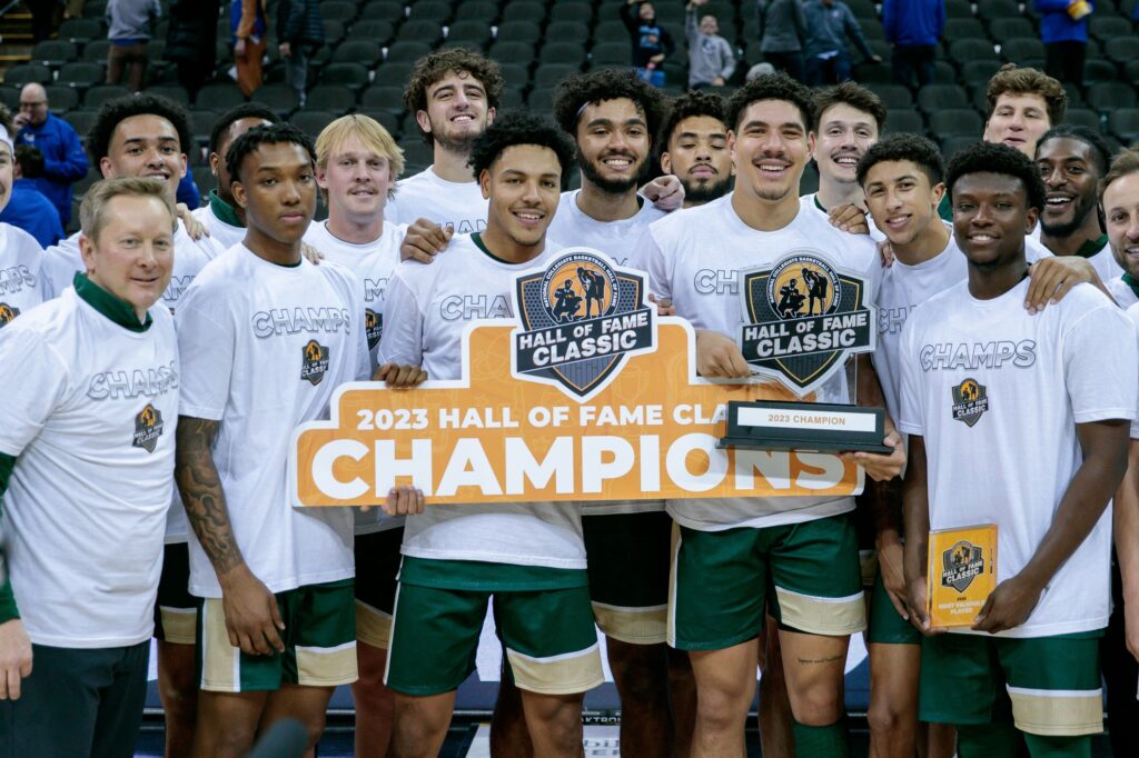 CSU Men’s Hoops jumps into top 20 after dominant showing at the Hall of Fame Classic