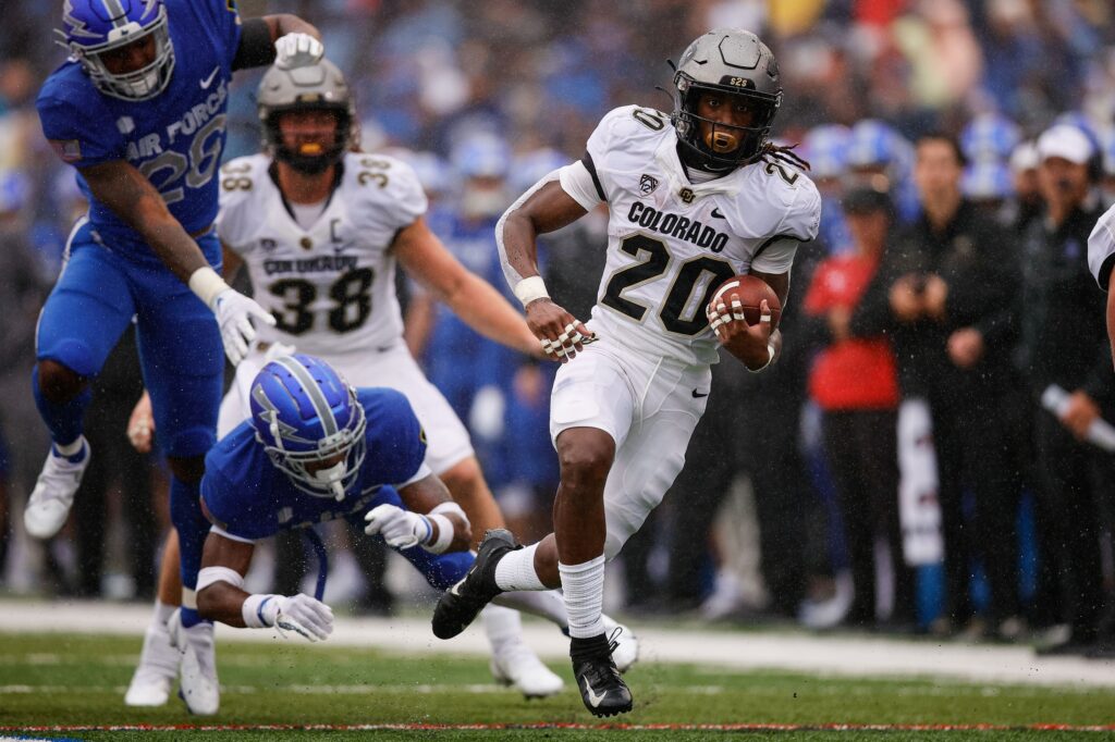 How “really good intel” from Mike Sanford is helping the Buffs this week