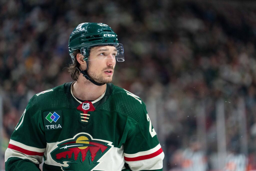 Avalanche add toughness in Brandon Duhaime