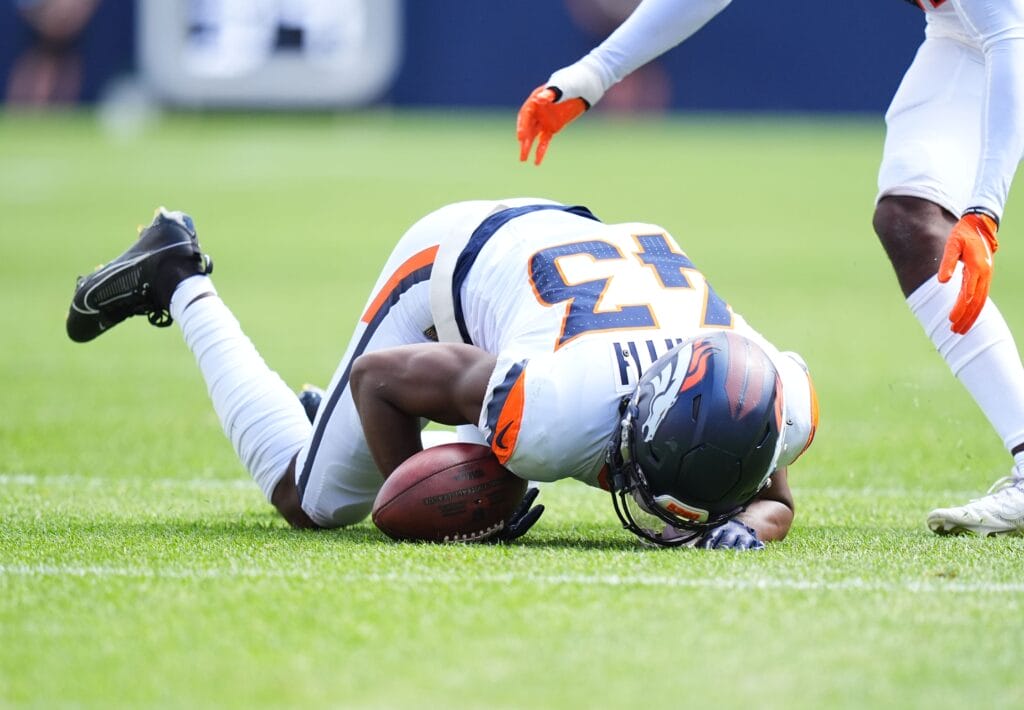 Denver Broncos Game Grades: Keidron Smith keeps turnover streak alive in 38-12 win over Arizona Cardinals