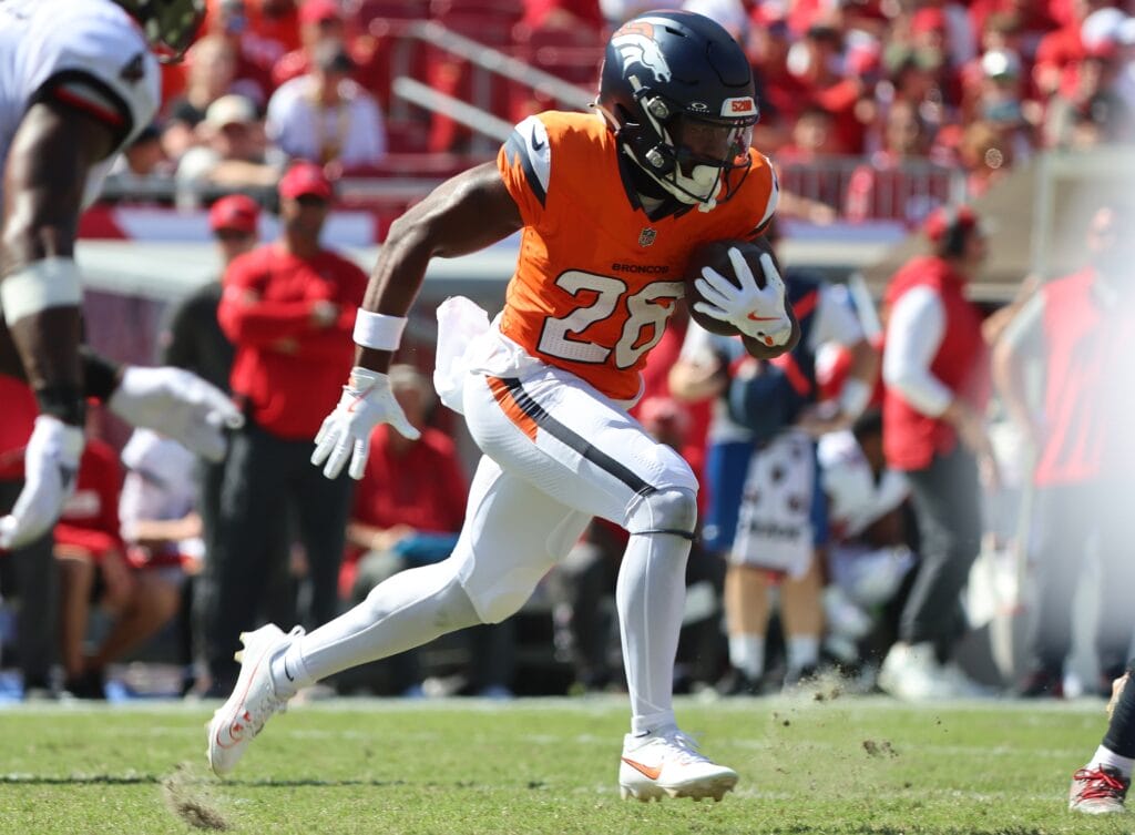 Denver Broncos RB Tyler Badie sets the record straight on how to pronounce his name