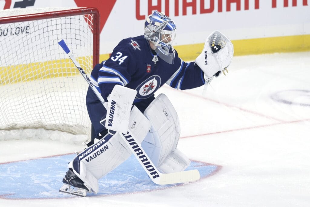 Avs add a new goaltender via waivers