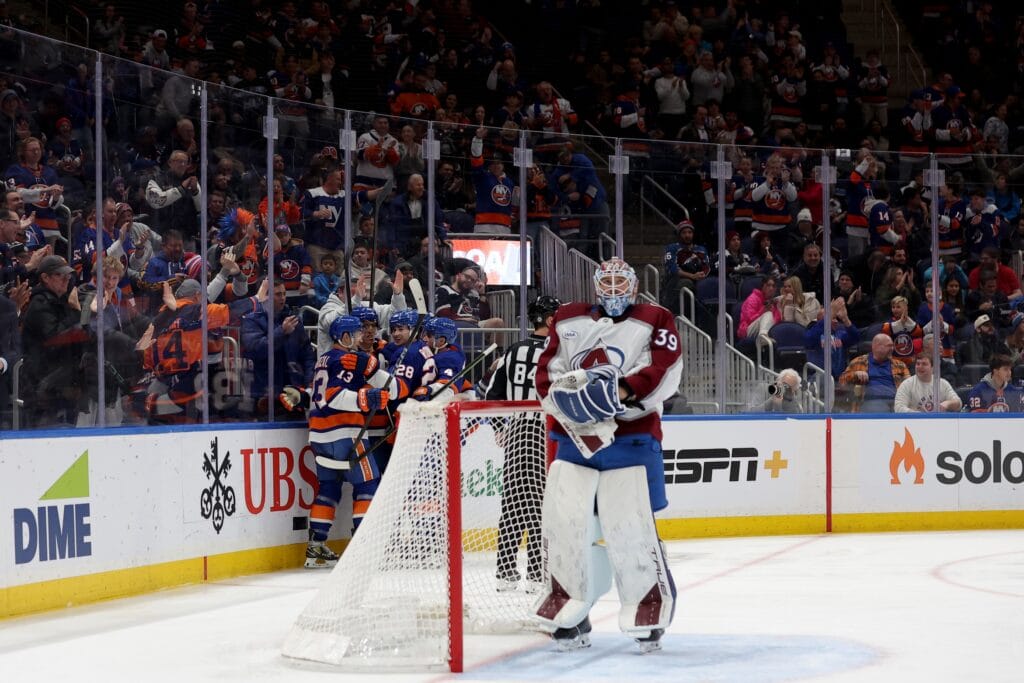 Memorable Avalanche road trip doesn’t include enough winning