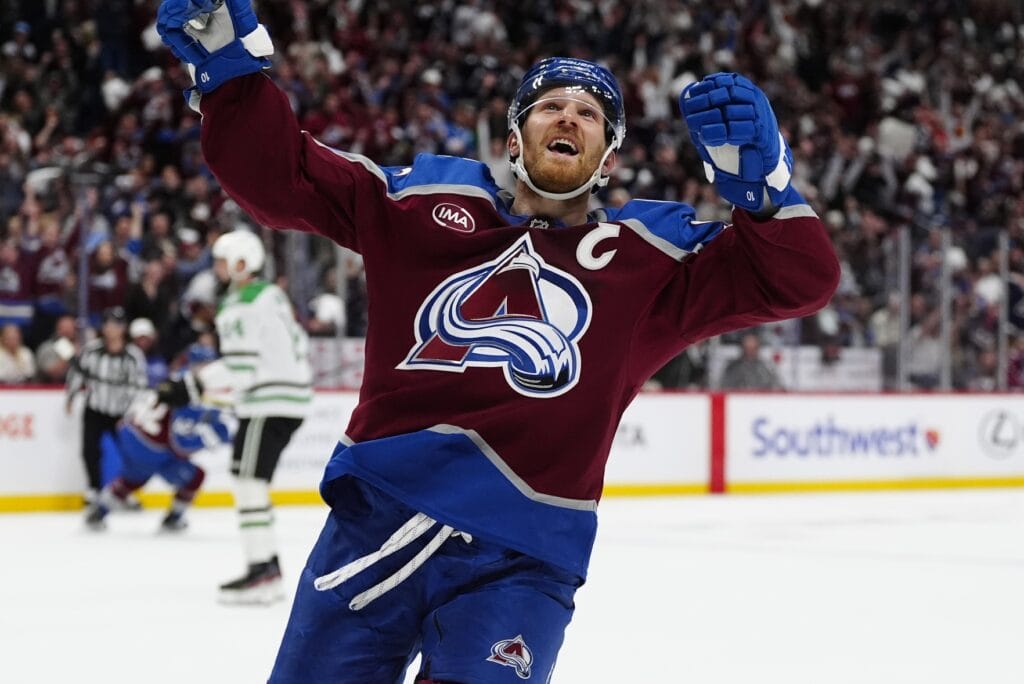 Gabriel Landeskog scores for the first time in three years as the Avs dominate the Stars in Game 4: “It was more than just a playoff goal, it was a life goal”