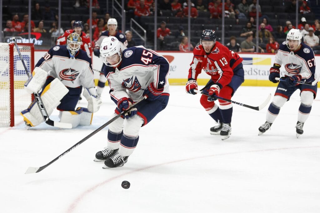 “Be myself and do my thing”: Gavin Brindley brings swagger and confidence to the Avalanche