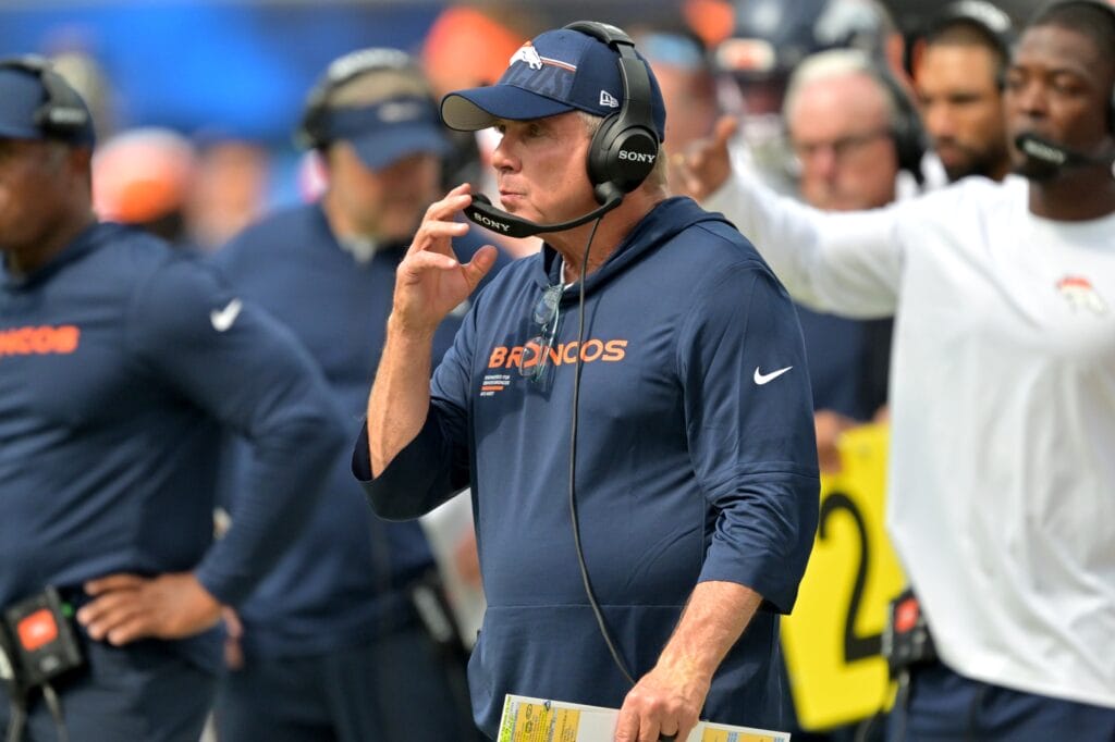 Broncos-Chargers Instant Reaction: Denver blows another winnable game