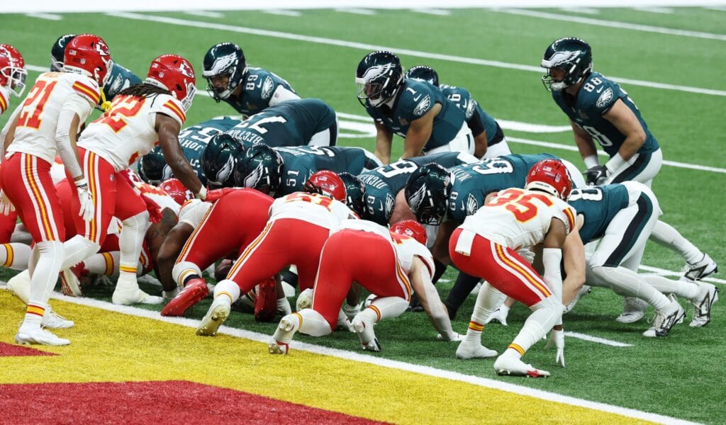 “Grab your nuts”: The Denver Broncos could have help on the way, along with a straightforward plan, to stop the Eagles’ Tush Push