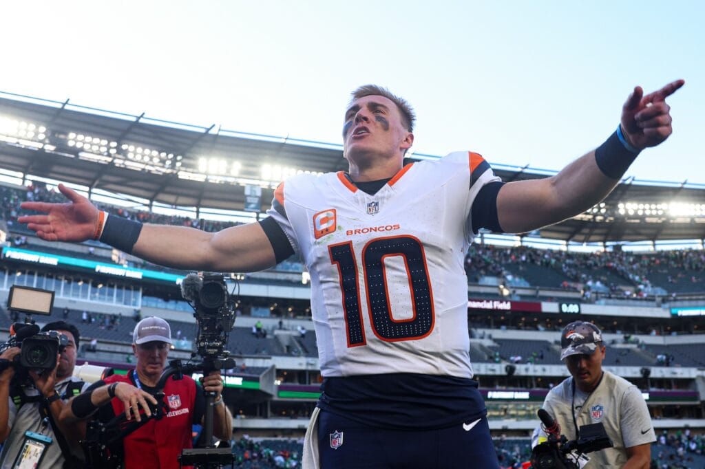Bo Nix explains the challenge of playing against the Denver Broncos’ pass rush