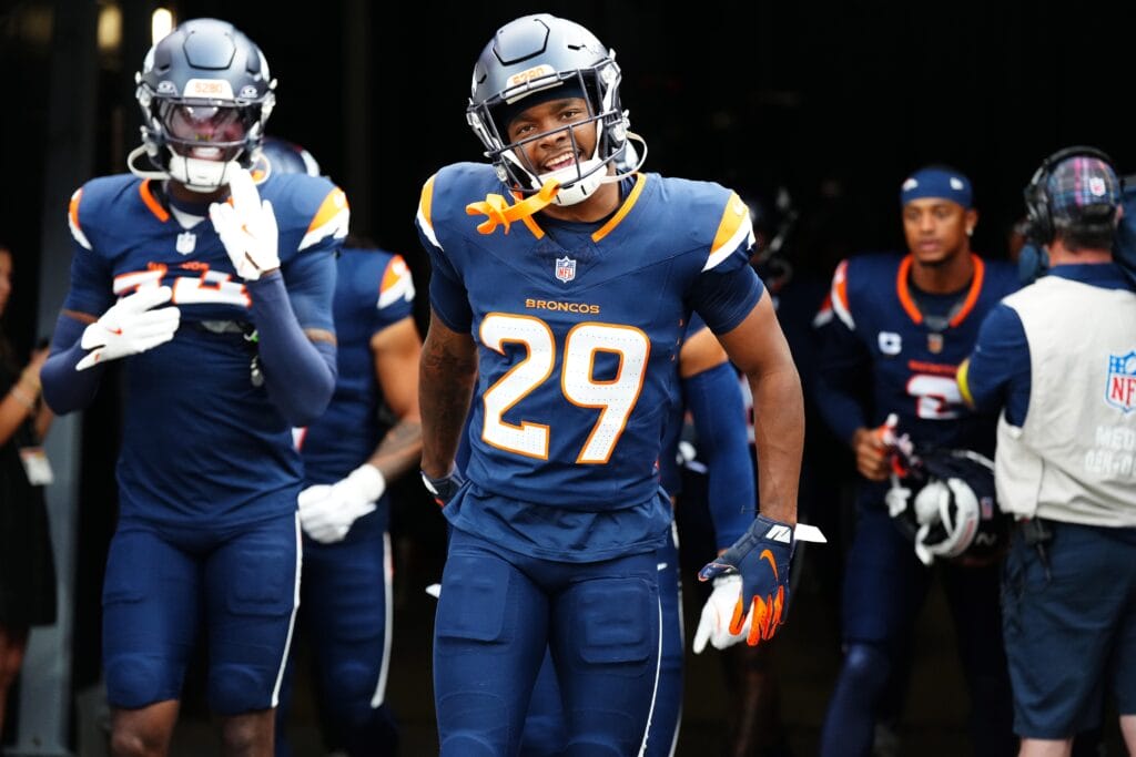 “What are we supposed to do?”: Ja’Quan McMillian gives his take on Riley Moss’ penalties