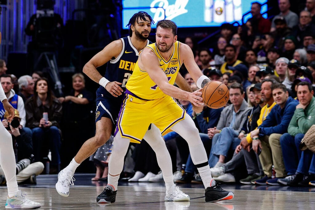 Nuggets-Lakers Instant Reaction: Jamal Murray shut down in the 2nd half, Denver collapses