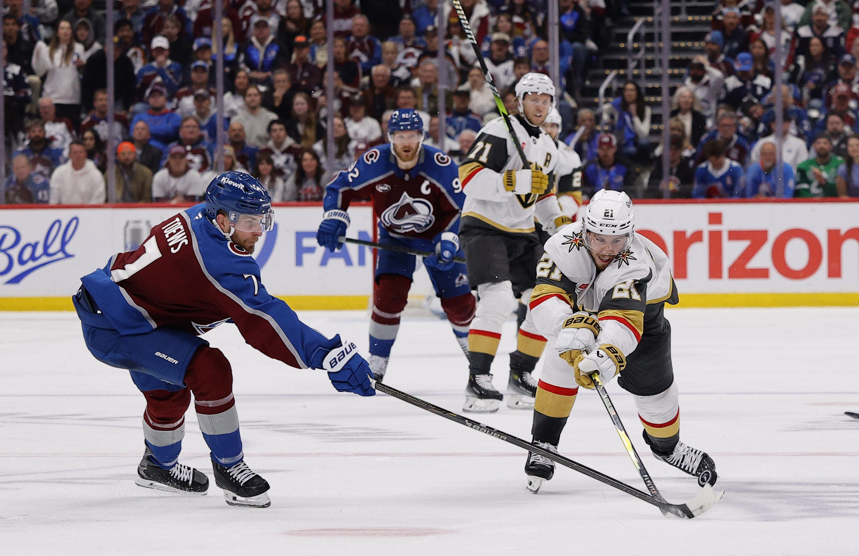 Avs