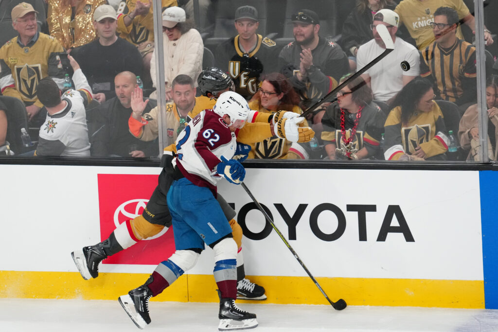 Making sense of the Artturi Lehkonen contract situation