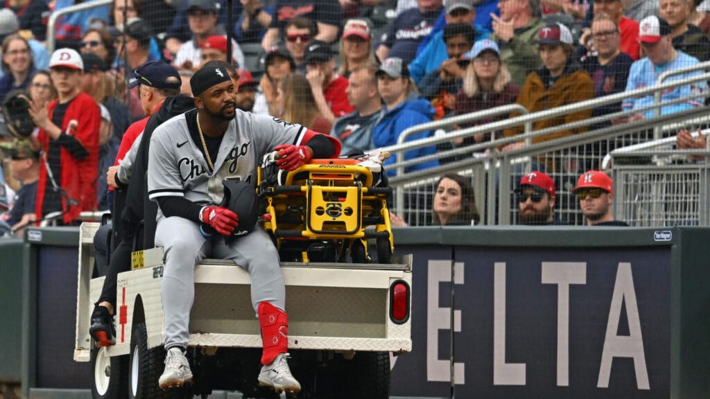 Explaining what’s going on with Eloy Jiménez’s slowed rehab from hamstring injury