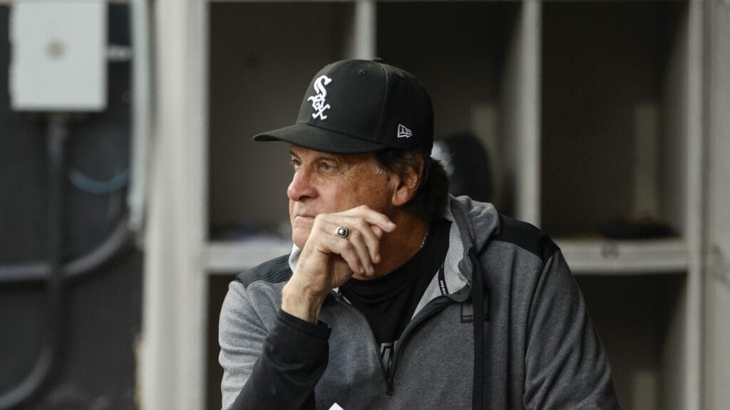 With everything going wrong for White Sox, how should Tony La Russa be judged?