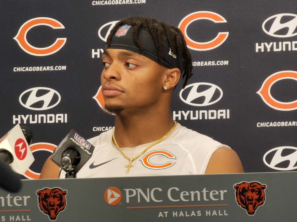 Chicago Bears Training Camp Observations: Offense shows improvement on Day 2 of pads