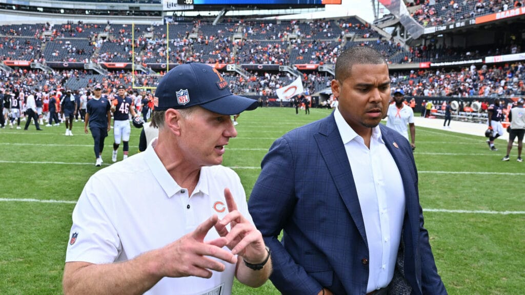 Hoge’s Bears Things: Stop making sense, Matt Eberflus