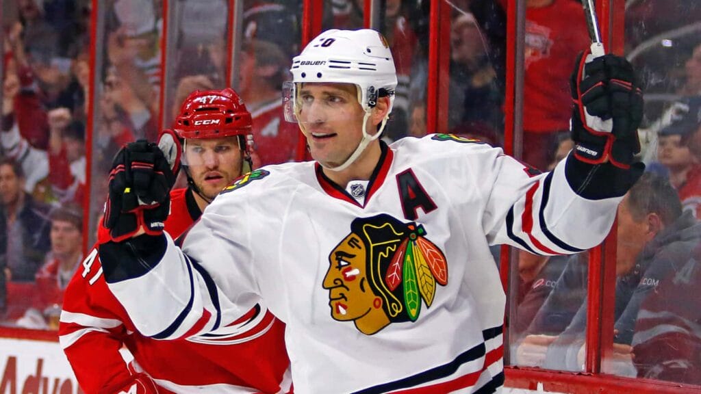Blackhawks add Patrick Sharp, Troy Murray to broadcast team as an imperfect solution to an unfortunate situation