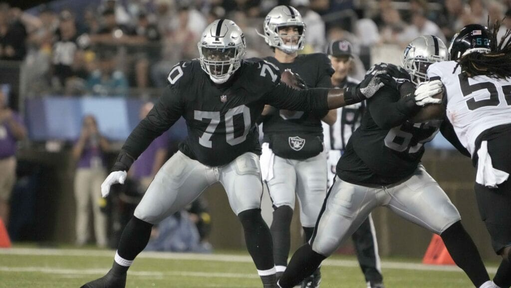 Breaking down the six Chicago Bears’ waiver claims including Alex Leatherwood