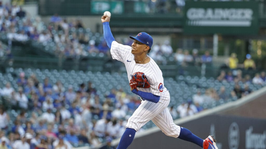 What a ’22 Adbert Alzolay return would look like