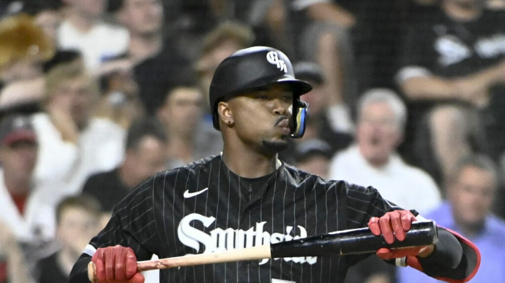 White Sox can’t come through vs. Guardians, see playoff chances shrink to next to nothing